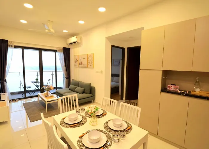 Bay Laurel Country Garden 2卧室 海景房 Danga Bay