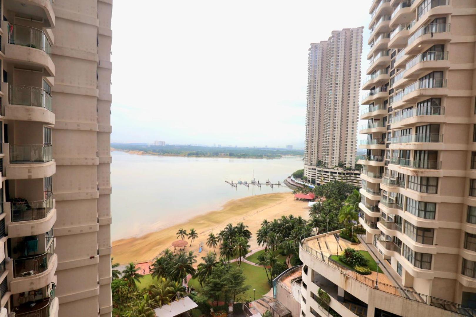 Bay Laurel Country Garden 2卧室 海景房 Danga Bay *